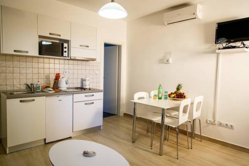Nemira Sunny Apartments Omiš Chambre photo