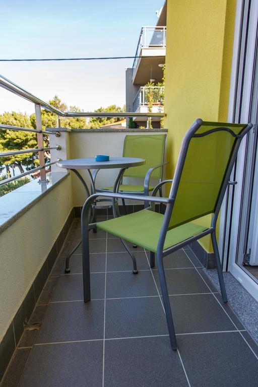 Nemira Sunny Apartments Omiš Chambre photo