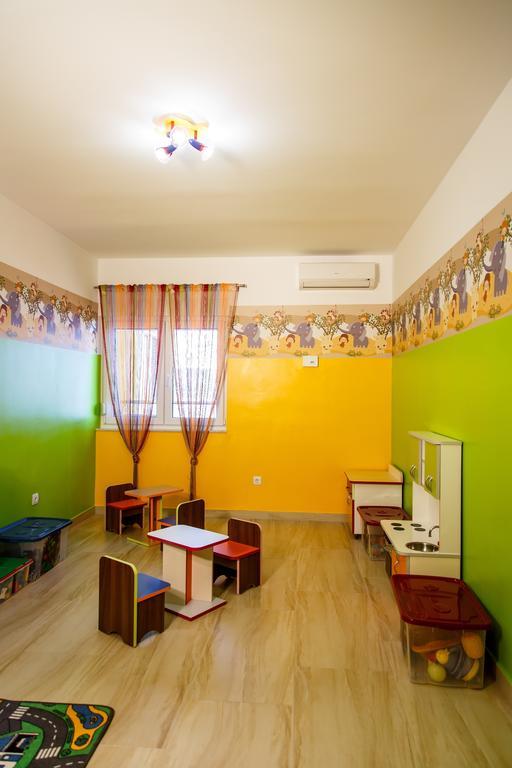 Nemira Sunny Apartments Omiš Extérieur photo