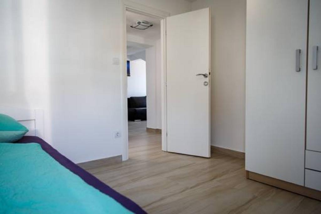 Nemira Sunny Apartments Omiš Chambre photo